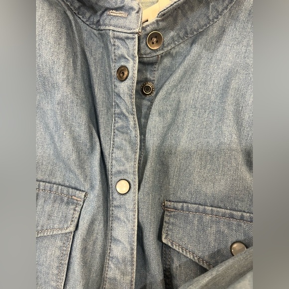 Women Long Sleeve Jean Shirts - Picture 6 of 9